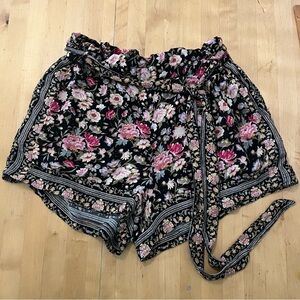 American Eagle Outfitters Black Floral High Waist Shorts